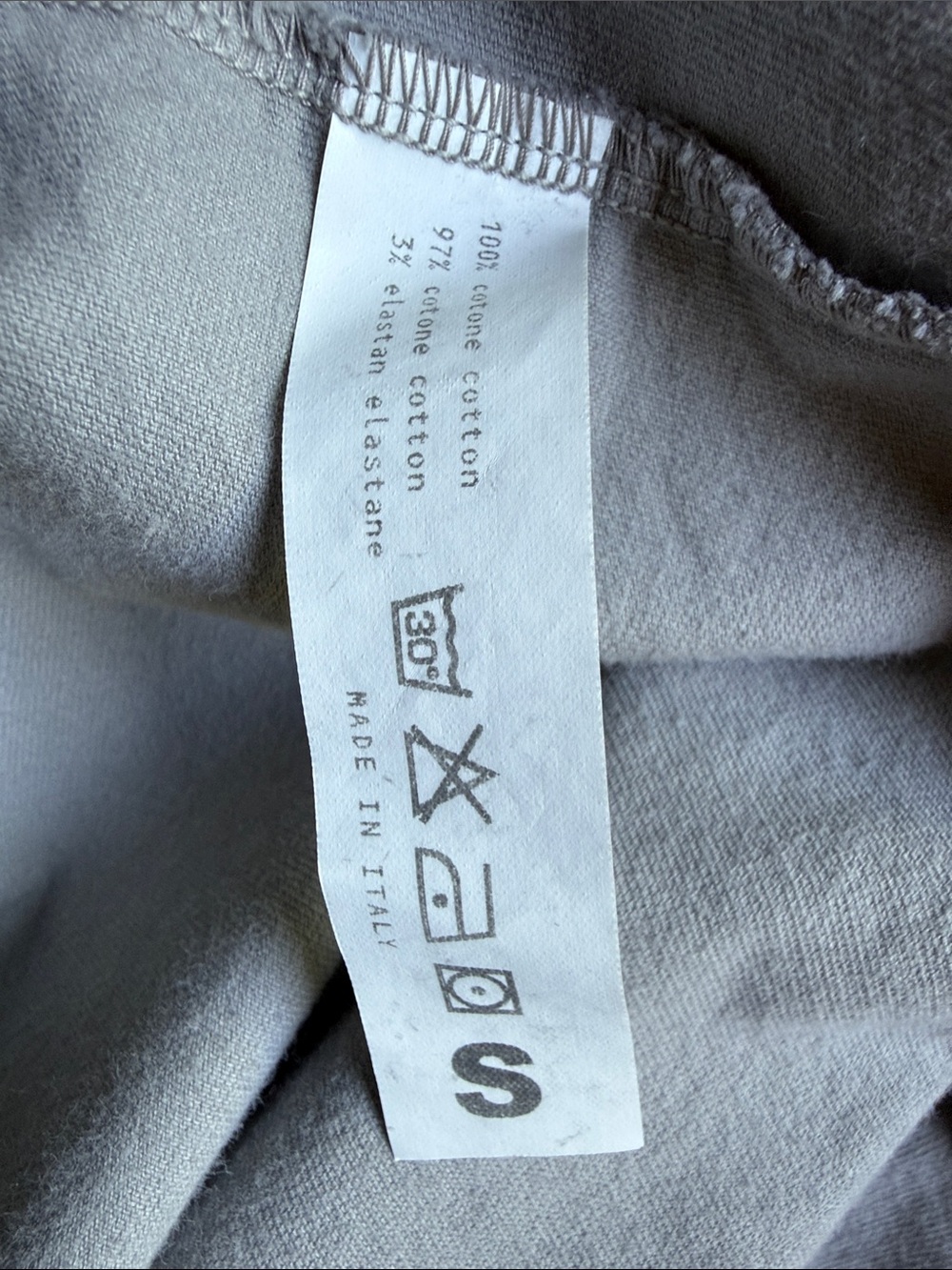 Light Gray Button-Front Women’s Blouse - Picture 8 of 9